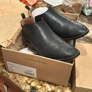 Lucky brand ankle boots size 8.5